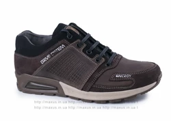 Весенние кроссовки Maxus. Модель Энерджи крэйзи коричневые